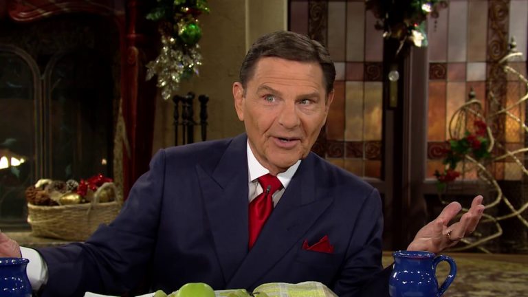 2014 Kenneth and Gloria Copeland’s Christmas Greeting!