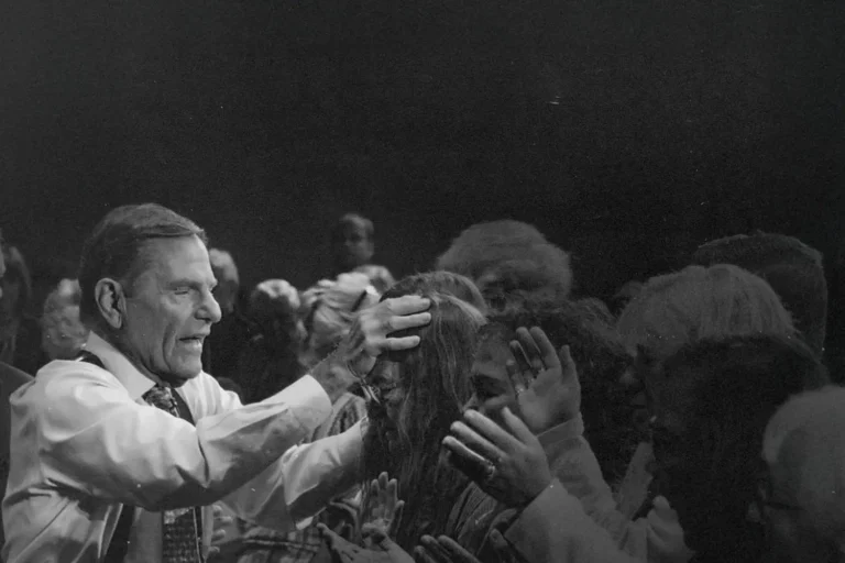 5 Ways to Receive Your Healing Through the Anointing