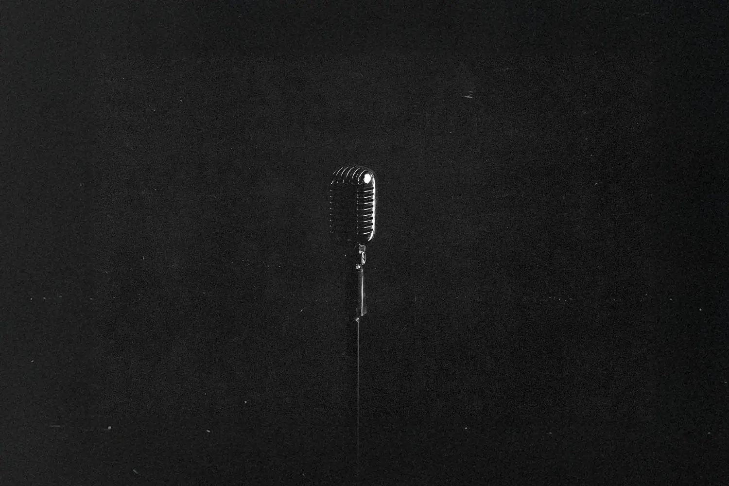 microphone in dark room